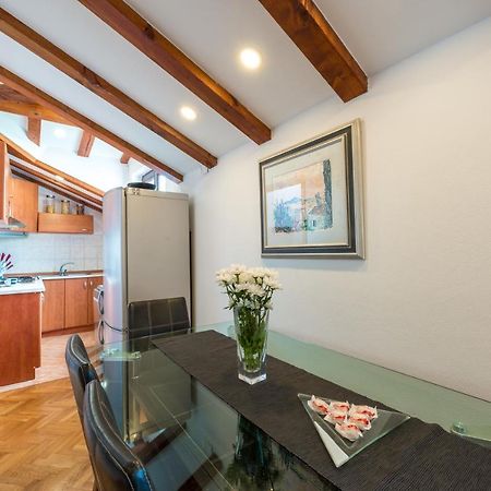 Beach Lapad Apartment Villa Tolja 杜布罗夫尼克 外观 照片