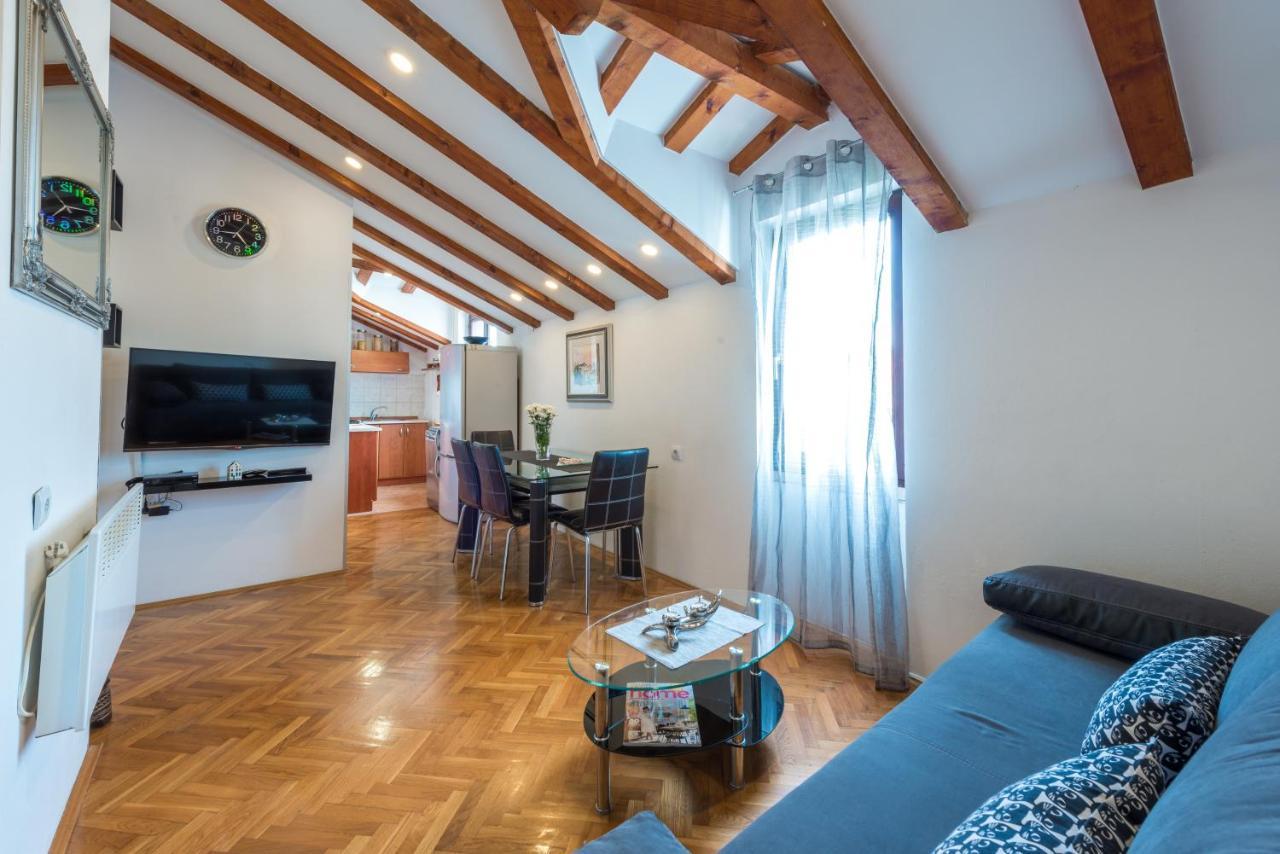 Beach Lapad Apartment Villa Tolja 杜布罗夫尼克 外观 照片