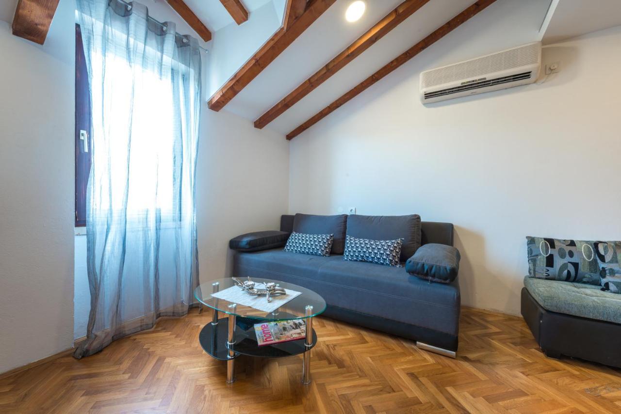 Beach Lapad Apartment Villa Tolja 杜布罗夫尼克 外观 照片