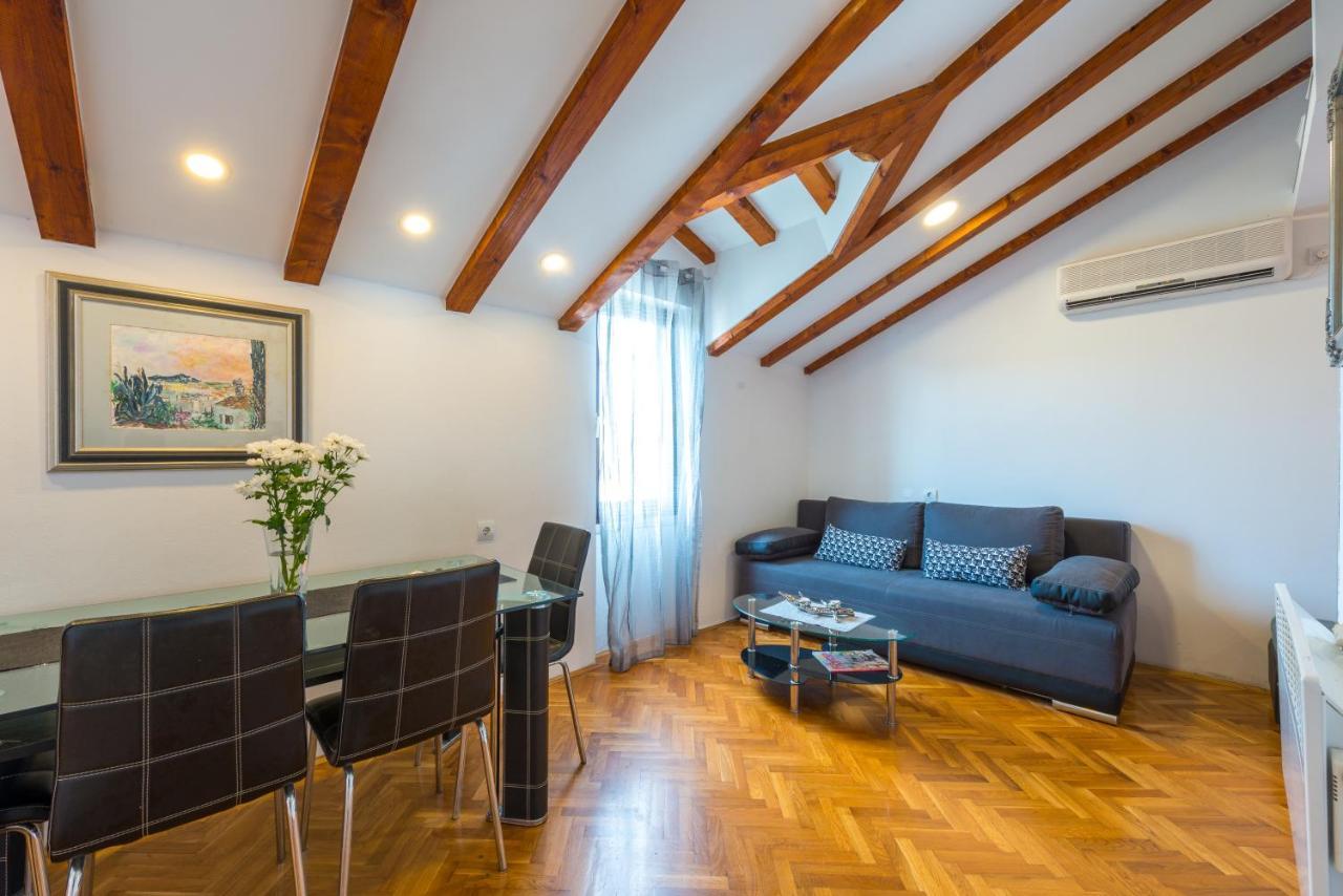 Beach Lapad Apartment Villa Tolja 杜布罗夫尼克 外观 照片