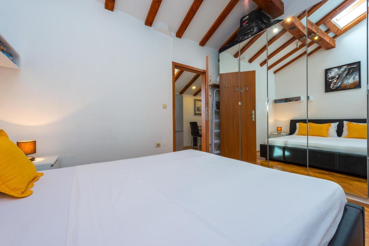Beach Lapad Apartment Villa Tolja 杜布罗夫尼克 外观 照片
