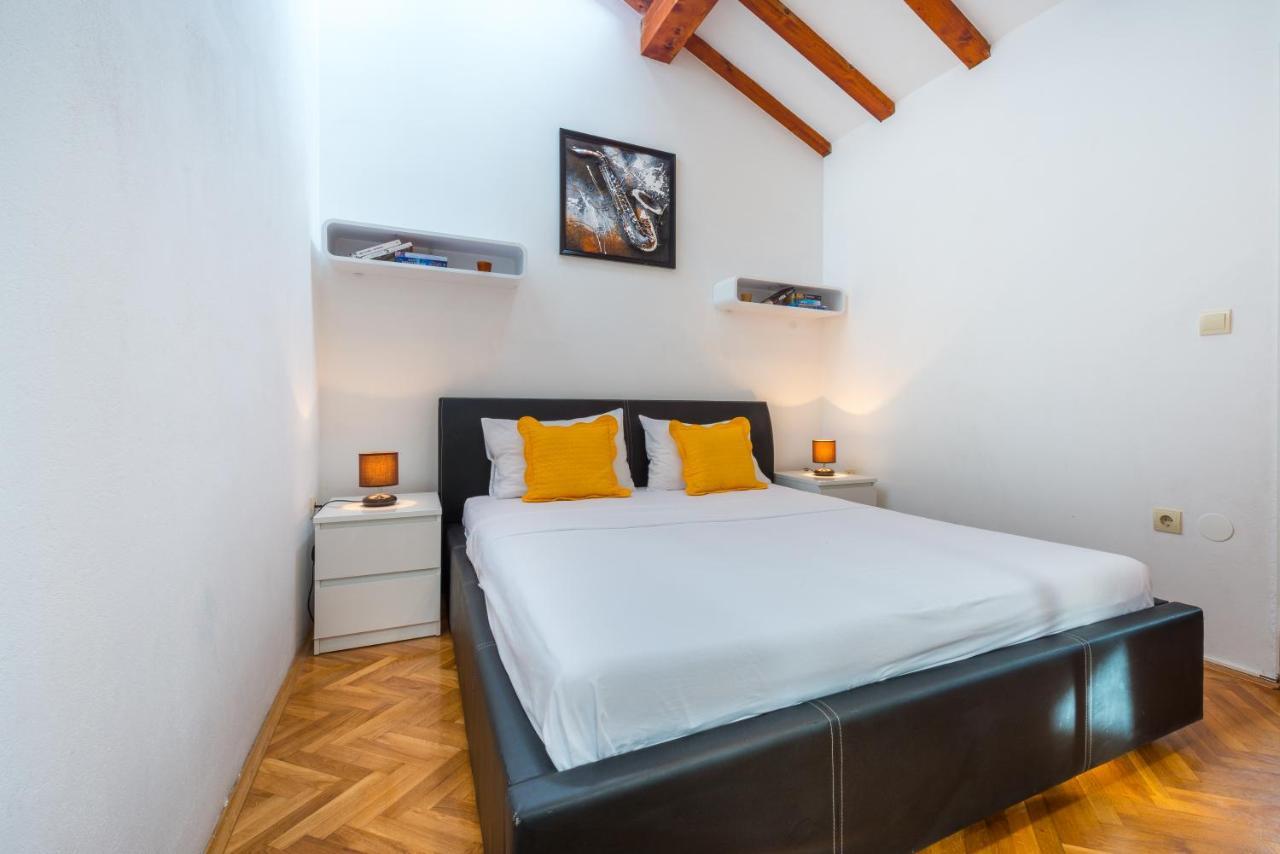 Beach Lapad Apartment Villa Tolja 杜布罗夫尼克 外观 照片