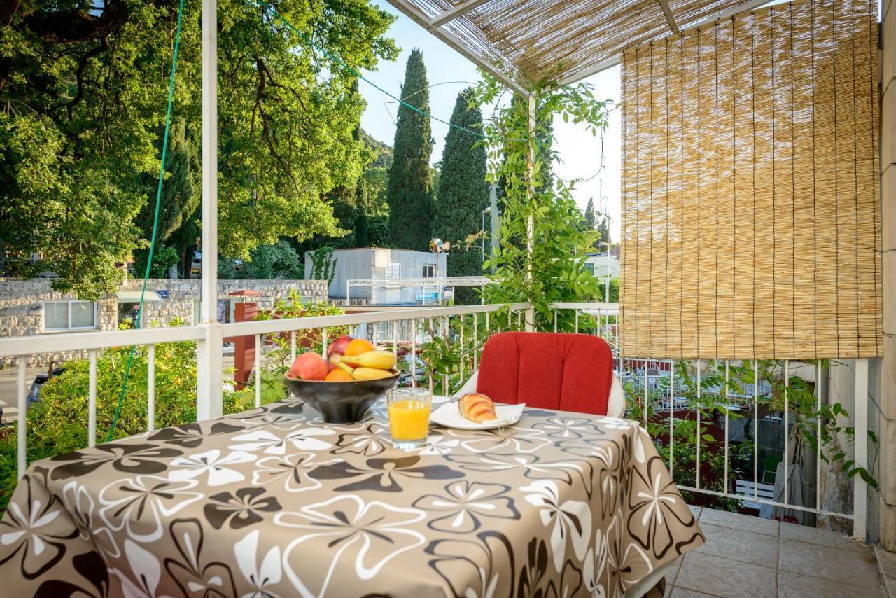 Beach Lapad Apartment Villa Tolja 杜布罗夫尼克 外观 照片