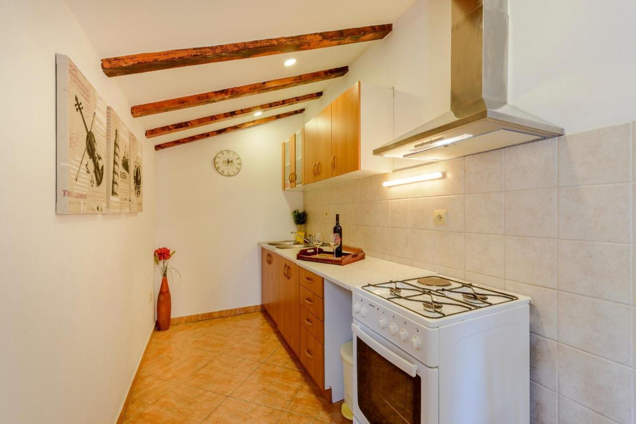 Beach Lapad Apartment Villa Tolja 杜布罗夫尼克 外观 照片