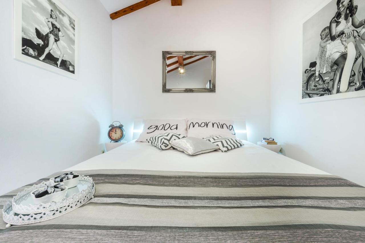 Beach Lapad Apartment Villa Tolja 杜布罗夫尼克 外观 照片