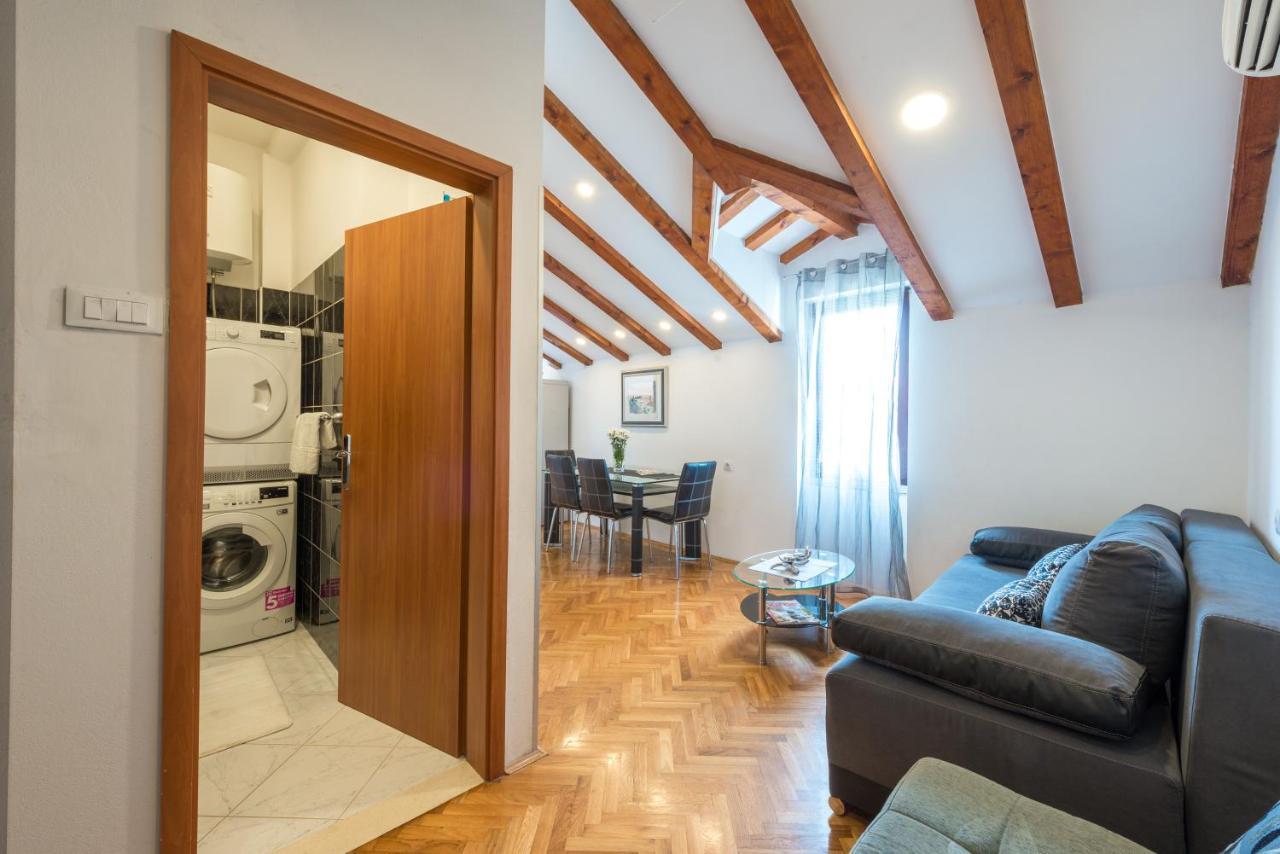 Beach Lapad Apartment Villa Tolja 杜布罗夫尼克 外观 照片